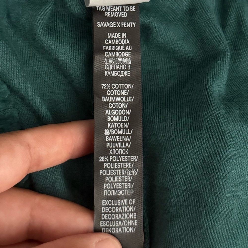 Savage X Fenty SIGNATURE SCRIPT VELOUR PINTUCK
PA… - image 10